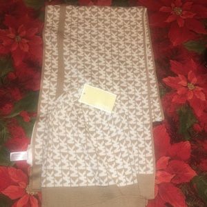 Michael Kors hat and scarf set